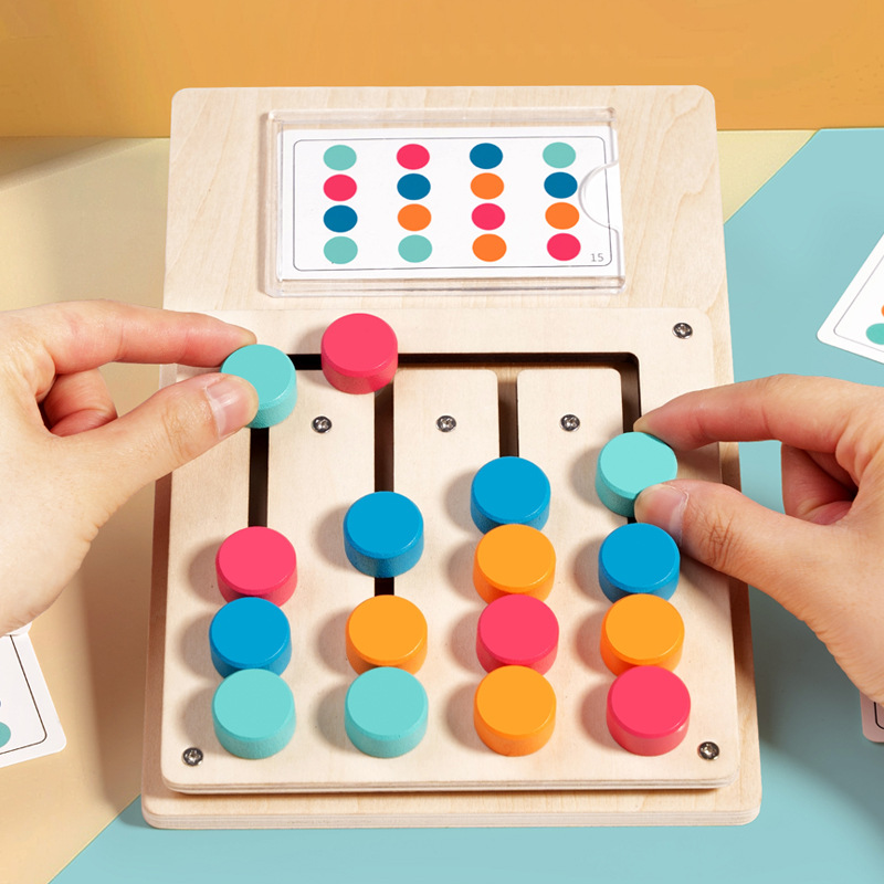 Board Game Design - กระดานการเรียนรู้การจับคู่สีและรูปทรงแบบมอนเตสซอรี่สำหรับเด็ก ฝึกการคิดเชิงตรรกะ การประสานงานระหว่างมือและตา ของเล่นสำหรับเด็กเล็ก ของขวัญ