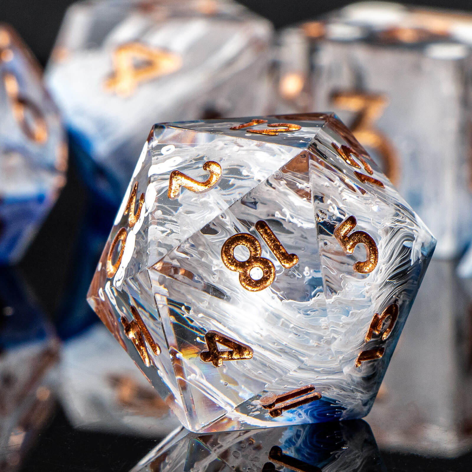 ลูกเต๋าเรซิ่นขอบคมสำหรับเกม DN - Board Game Dungeons And Dragons บทวิจารณ์และราคา